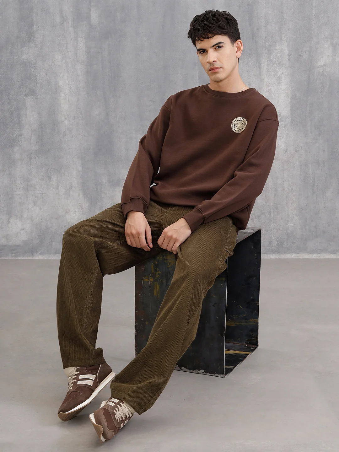 3D Gold Foil Printed Crew Pullover Sweat In Comfort Fit | Brown - Image 4
