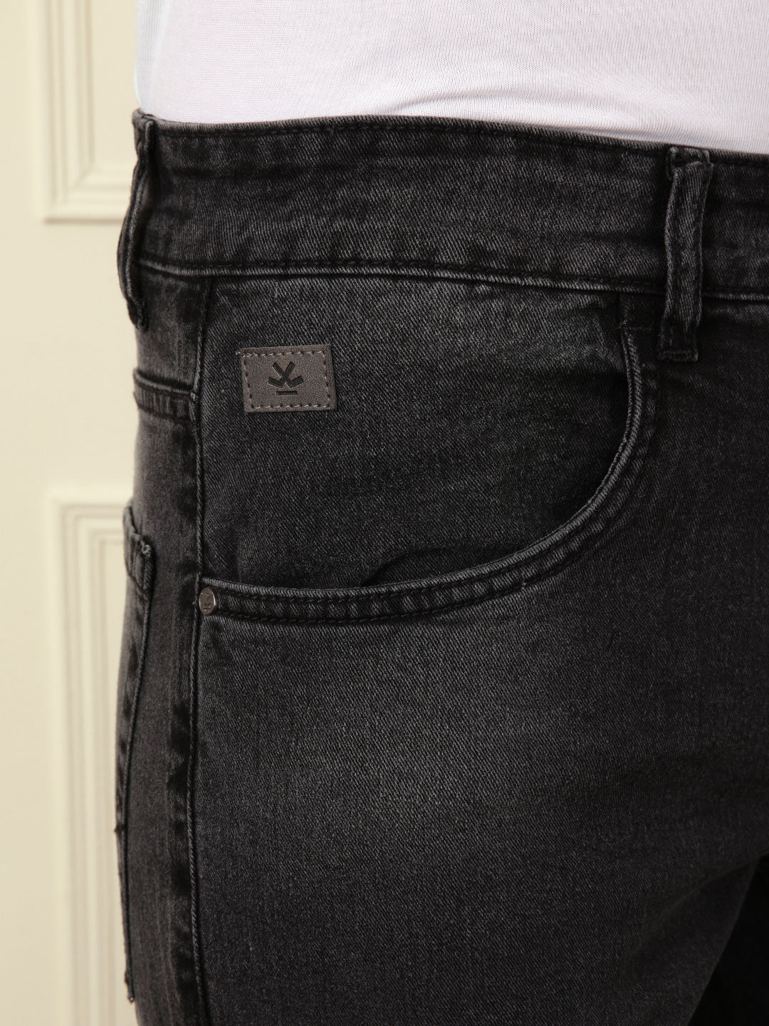 Light Fade Slim Tapered Jeans | Black - Image 6