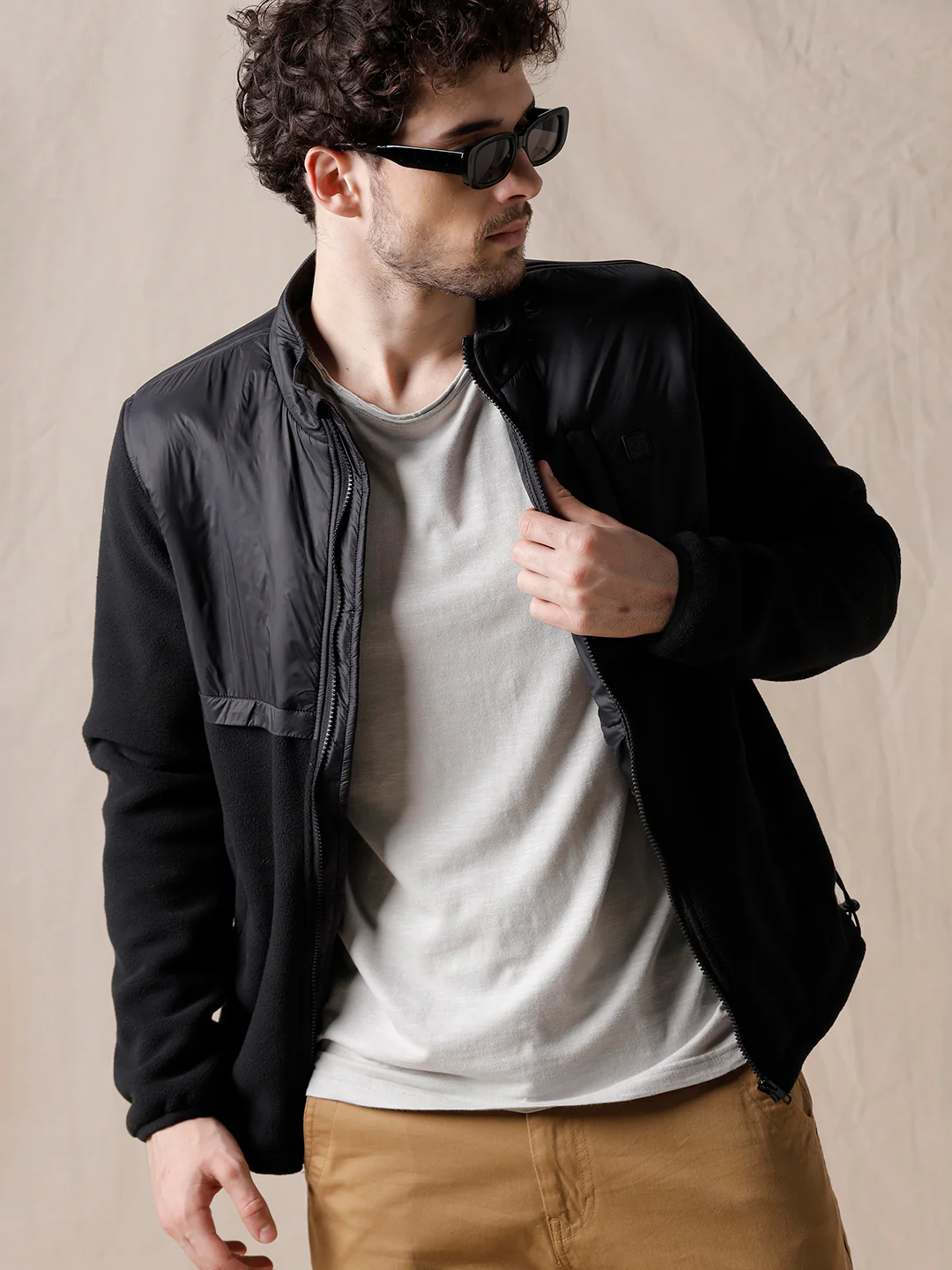 Bold Game Round Neck T-Shirt - Image 5