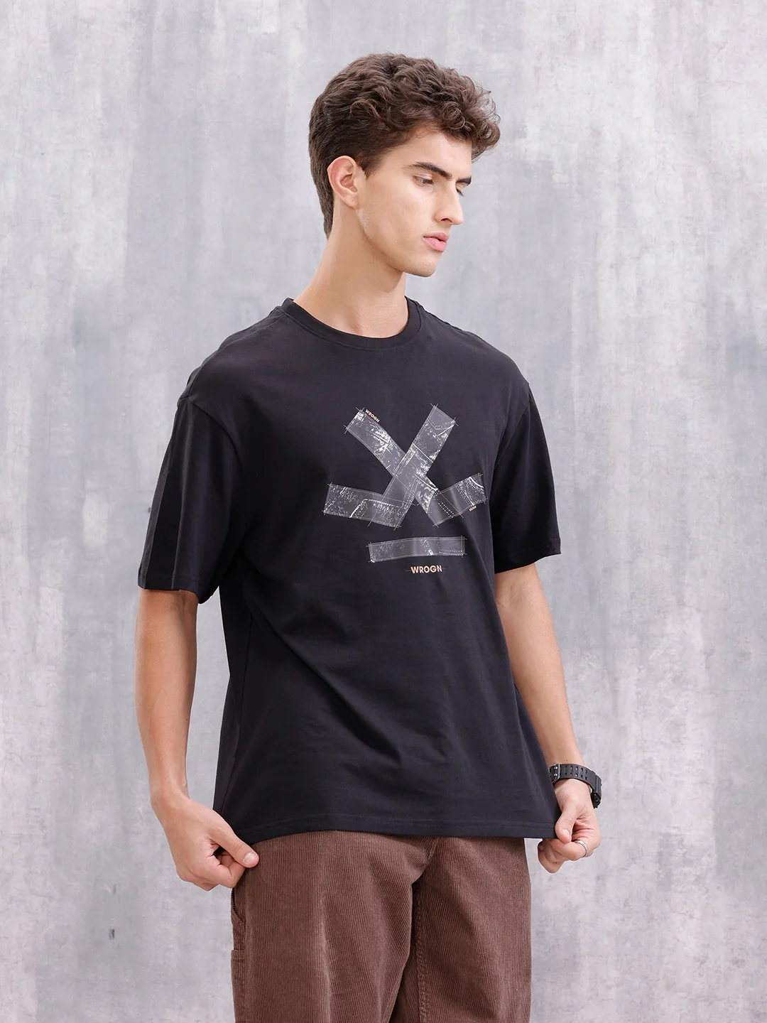 Brand Carrier Oversized Fit Casual Look T-Shirt | Black - Image 4