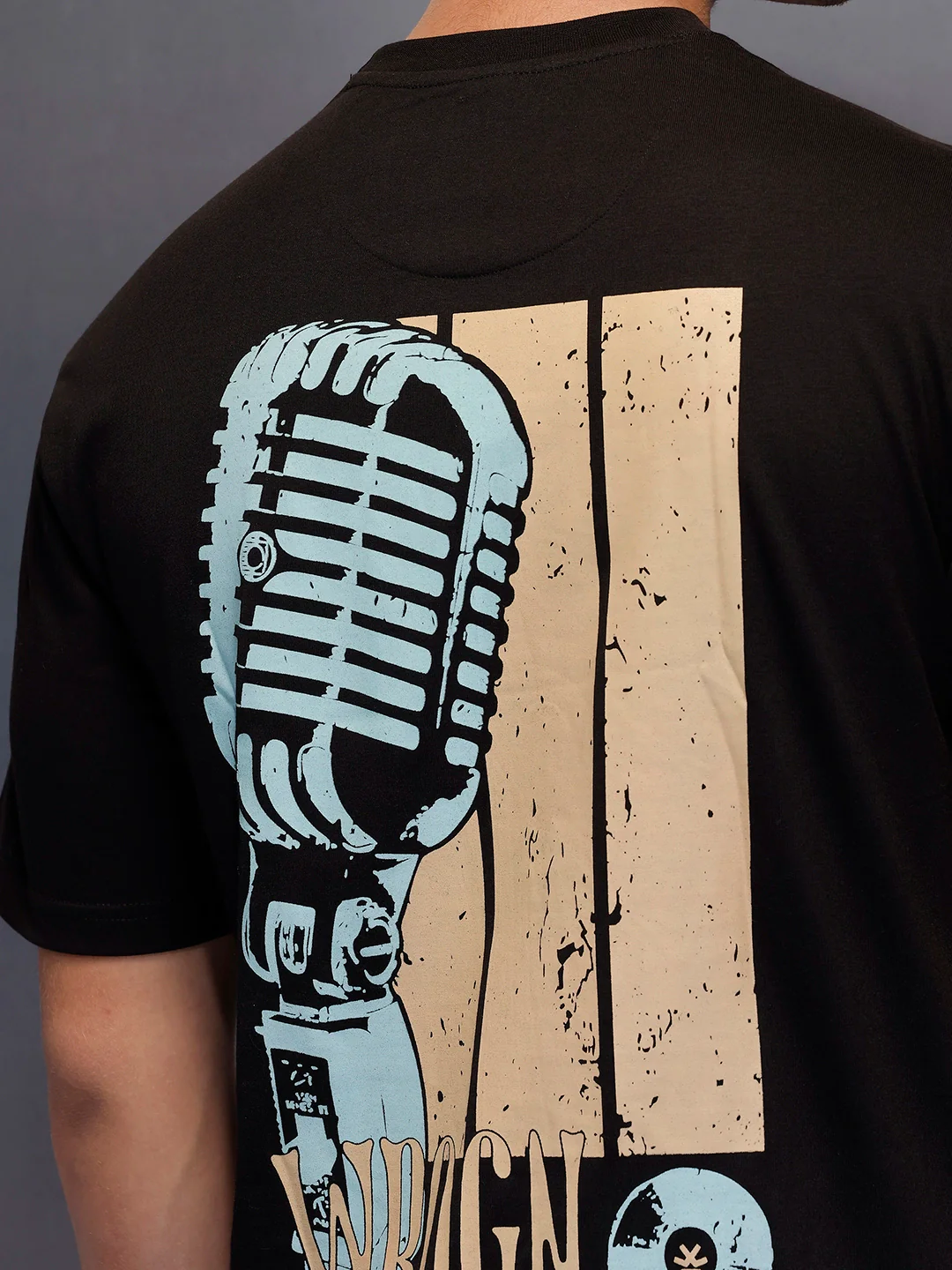 Casual Back Printed Oversized T-Shirt  | Black - Image 5
