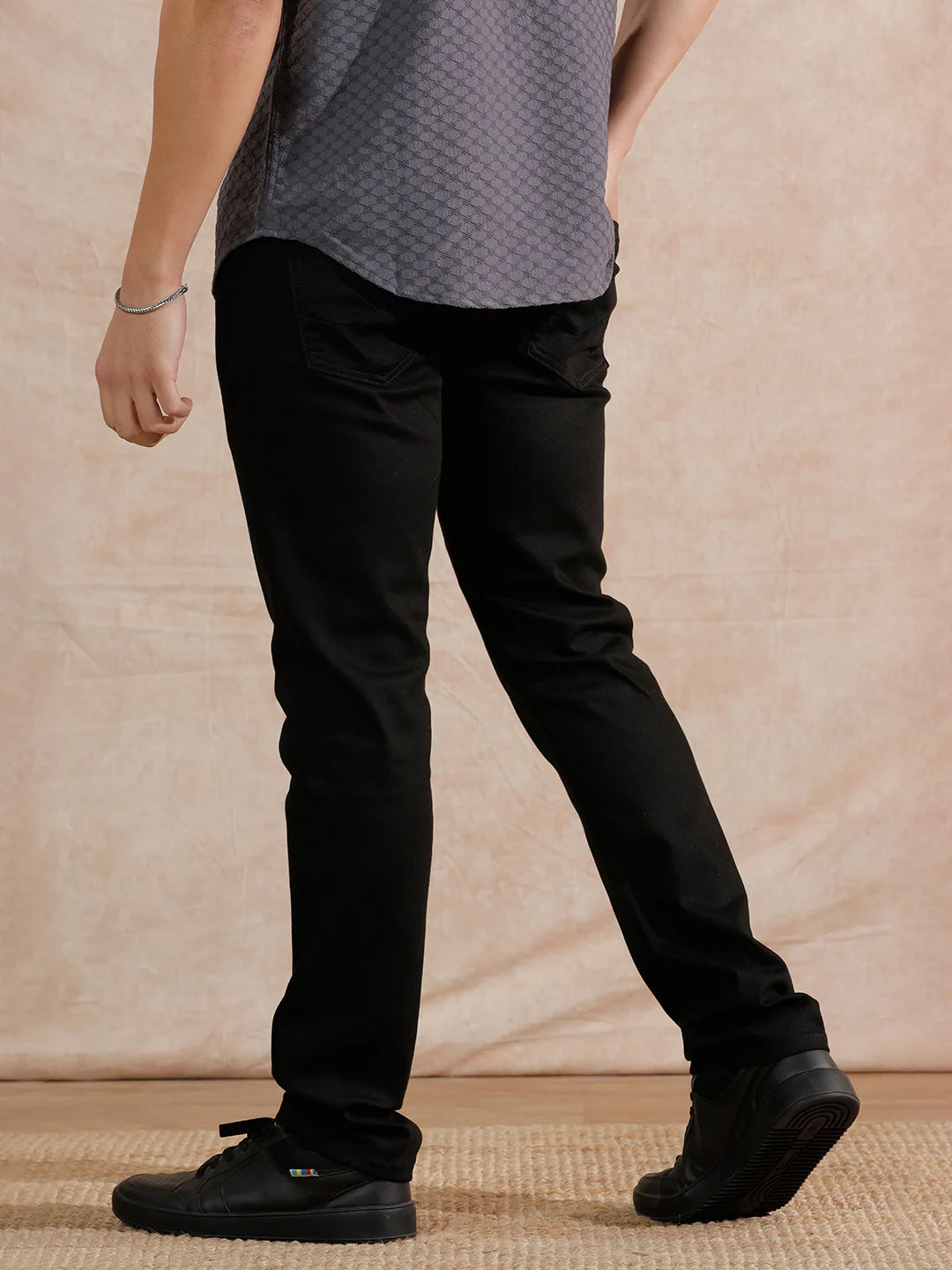 Casual Slim Fit Jeans | Black - Image 3