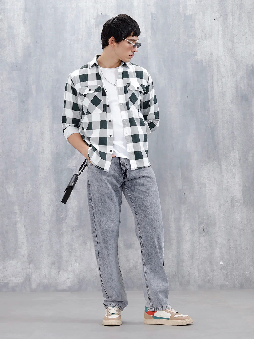 Casual Comfort Fit Checkered Pattern Shirt | Black - Image 2