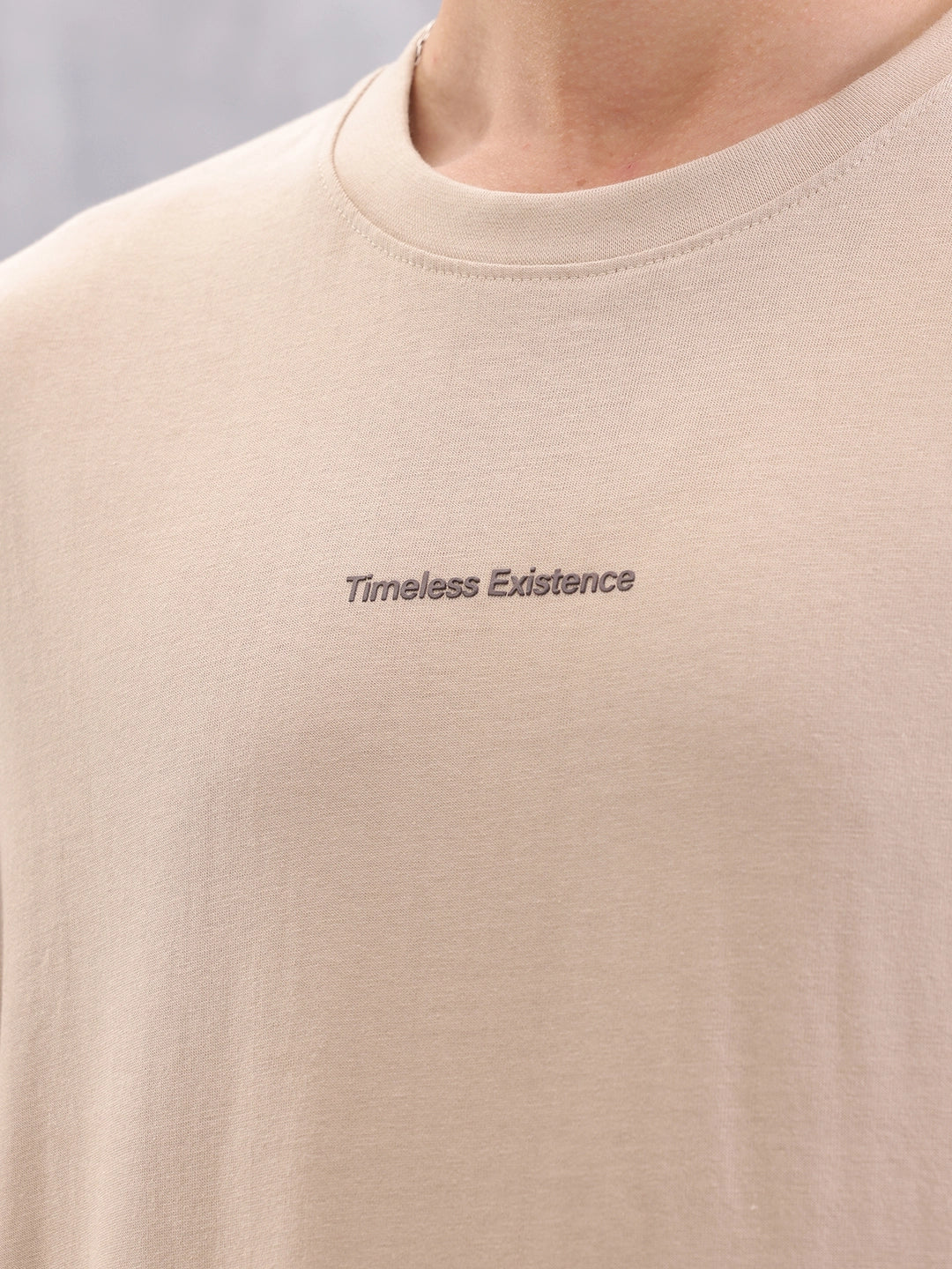 Casual Comfort Fit T-shirt With Typo Print And High Low Bottom Hem | Beige - Image 5