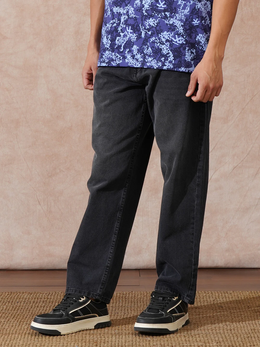 Casual Heavy Fade Loose Fit Jeans | Dark Grey - Image 4