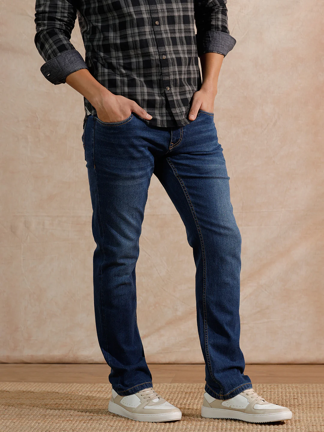 Casual Heavy Fade Straight Fit Jeans | Blue - Image 4