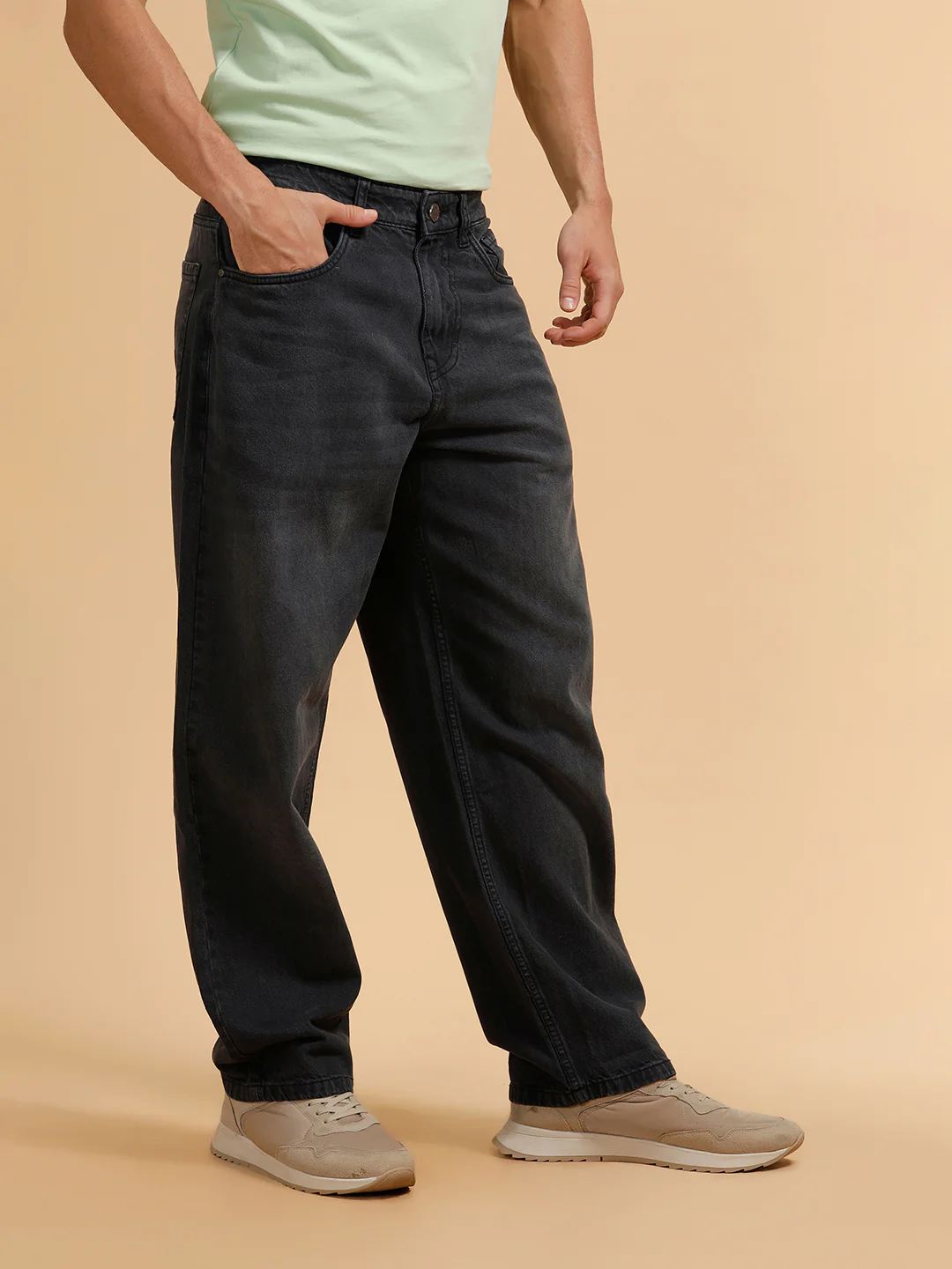 Casual Light Fade Loose Fit Jeans | Dark Grey - Image 4