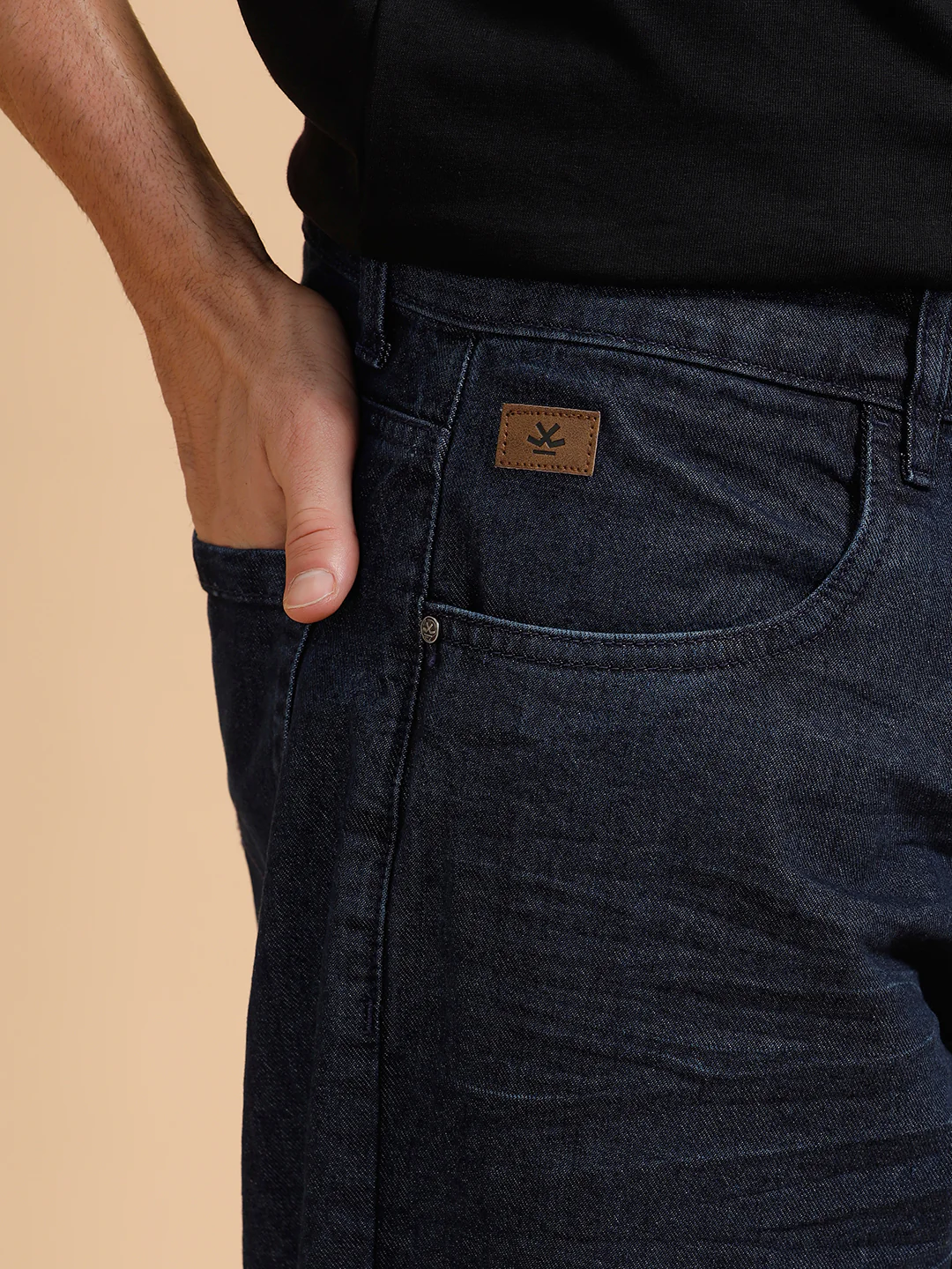 Light Fade Loose Fit Jeans | Dark Blue - Image 5