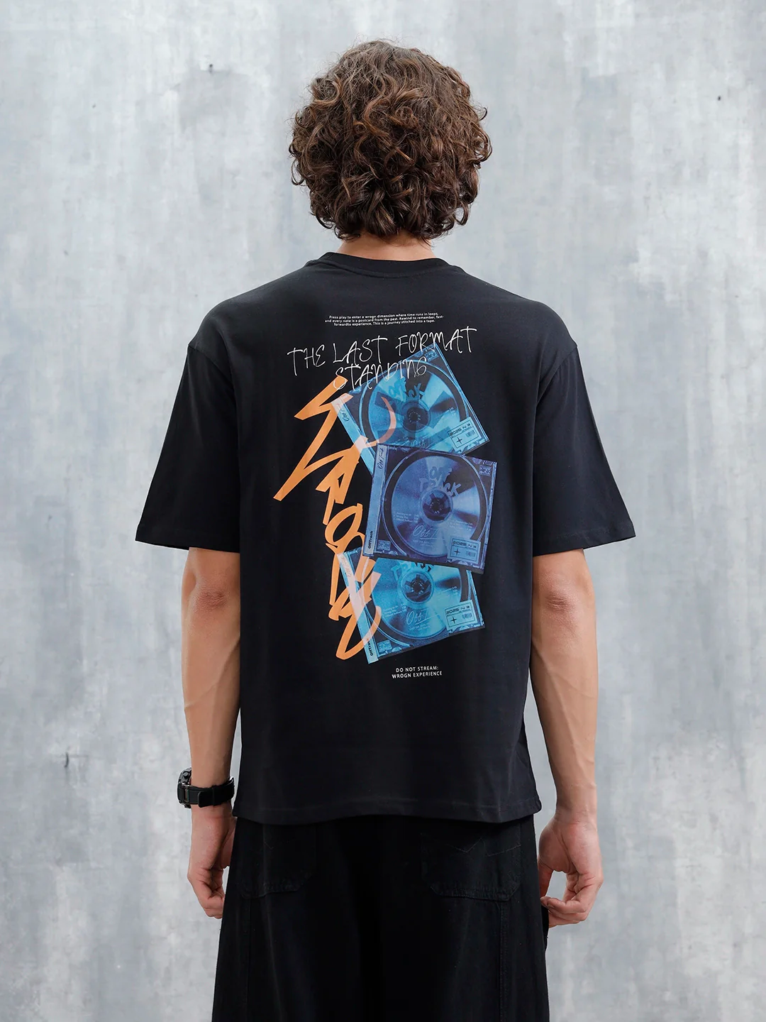 Casual Men Oversized Fit Tee With Graphic | Black - Image 3