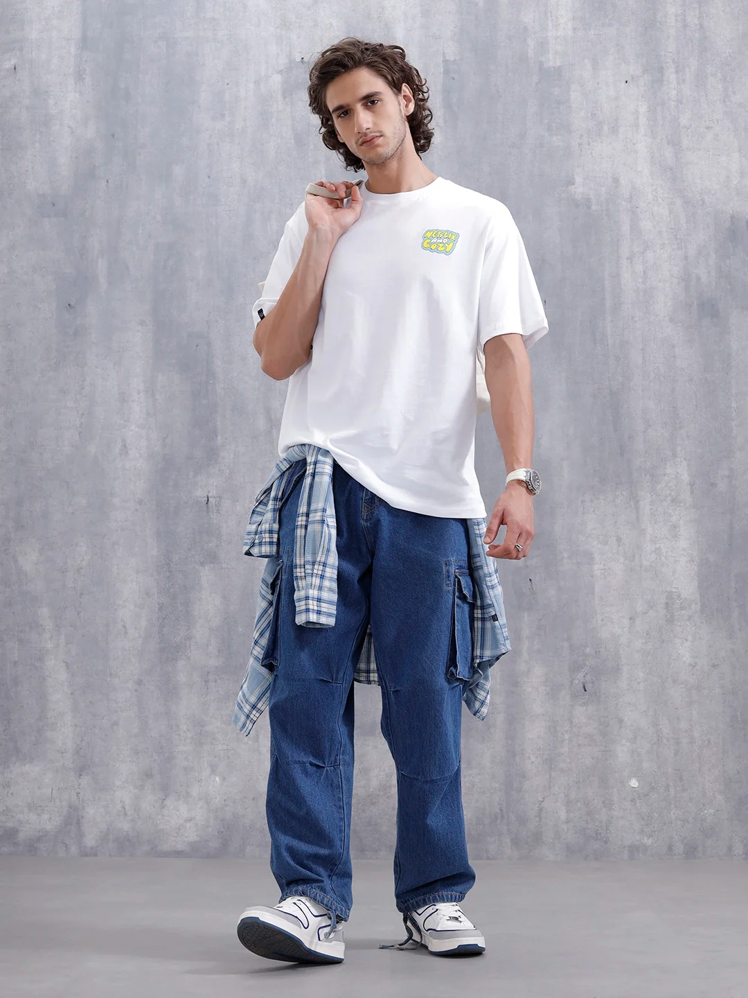 Casual Men’s Oversized T-Shirt Featuring Netflix | White - Image 2