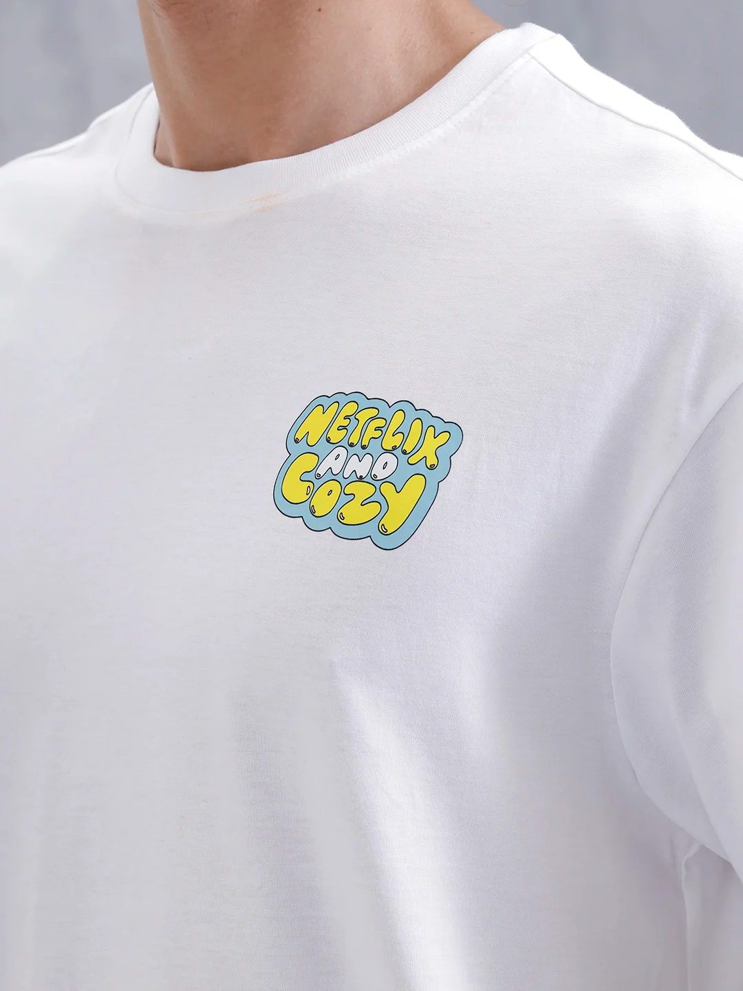 Casual Men’s Oversized T-Shirt Featuring Netflix | White - Image 5
