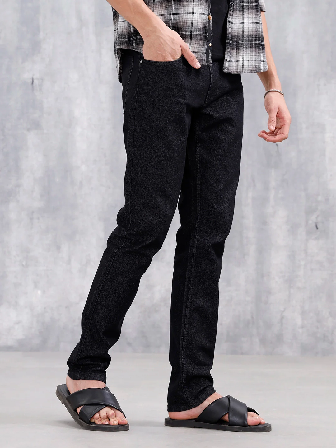 Casual Men Slim Fit Jeans | Black - Image 4