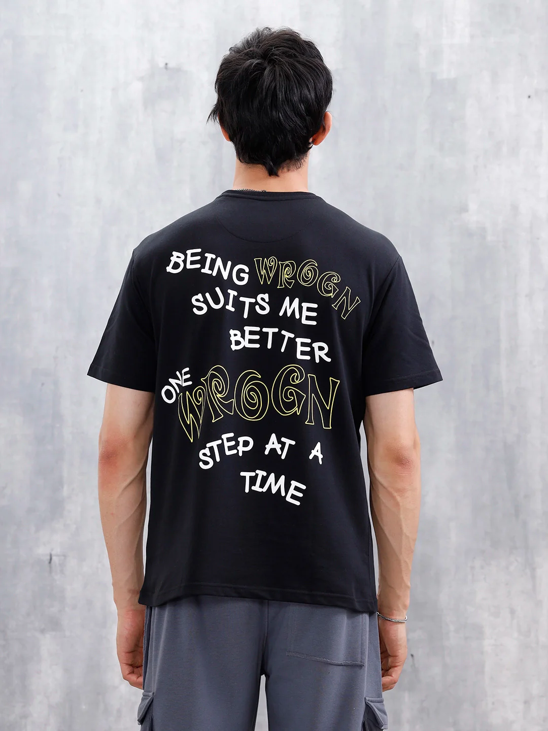 Casual Men's Graphic Tee | Black - Image 3