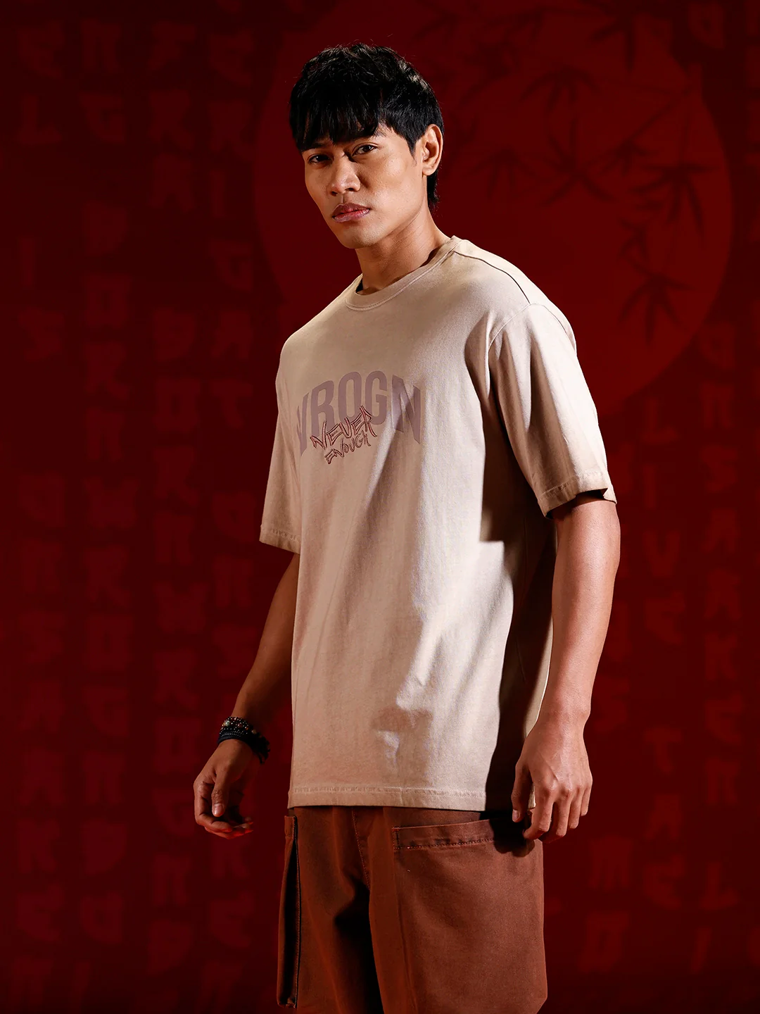 Casual oversized T-shirt with statement chest print & Embroidery | Brown - Image 4