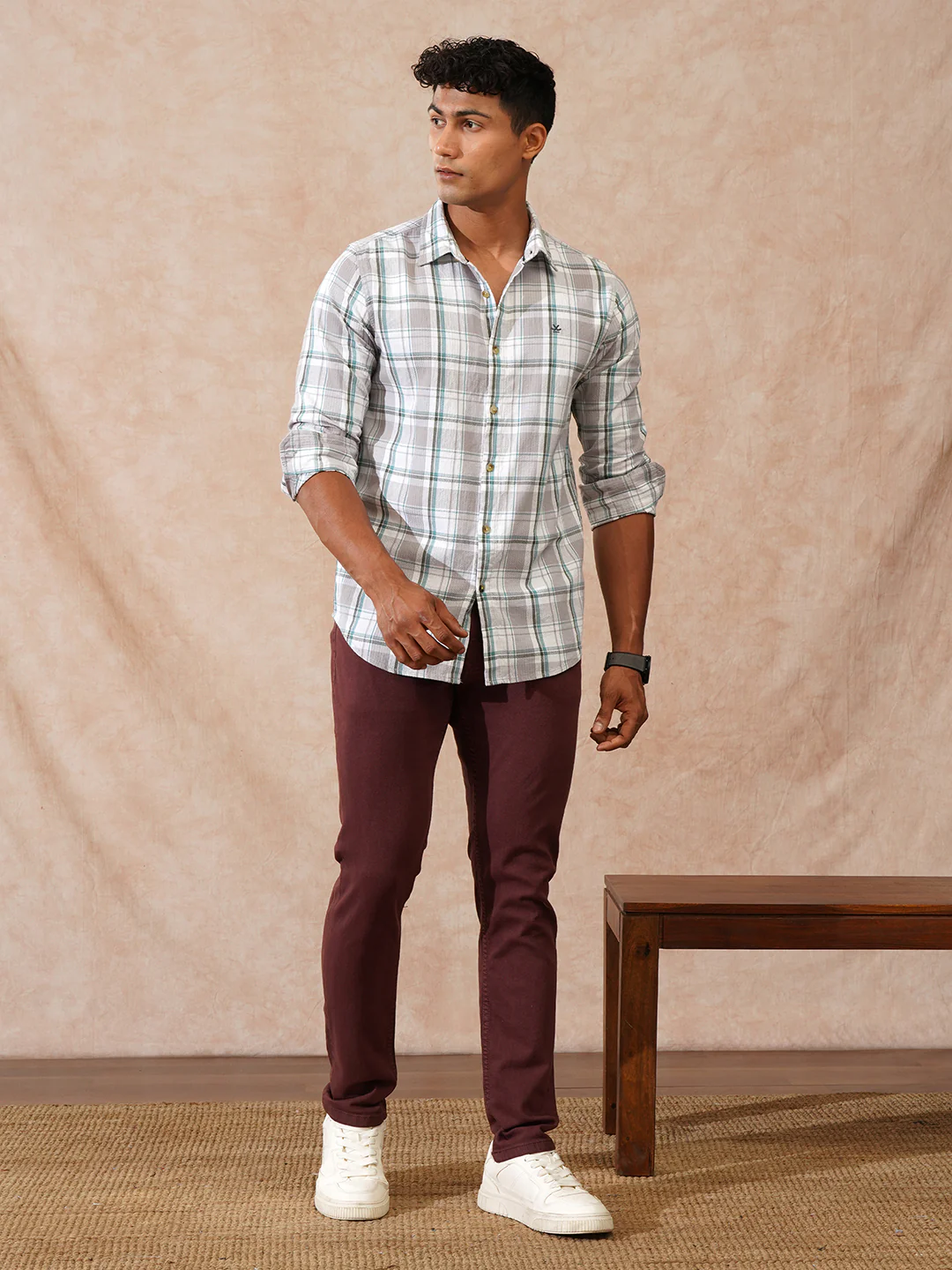 Casual Tapered Fit Jeans | Maroon - Image 2