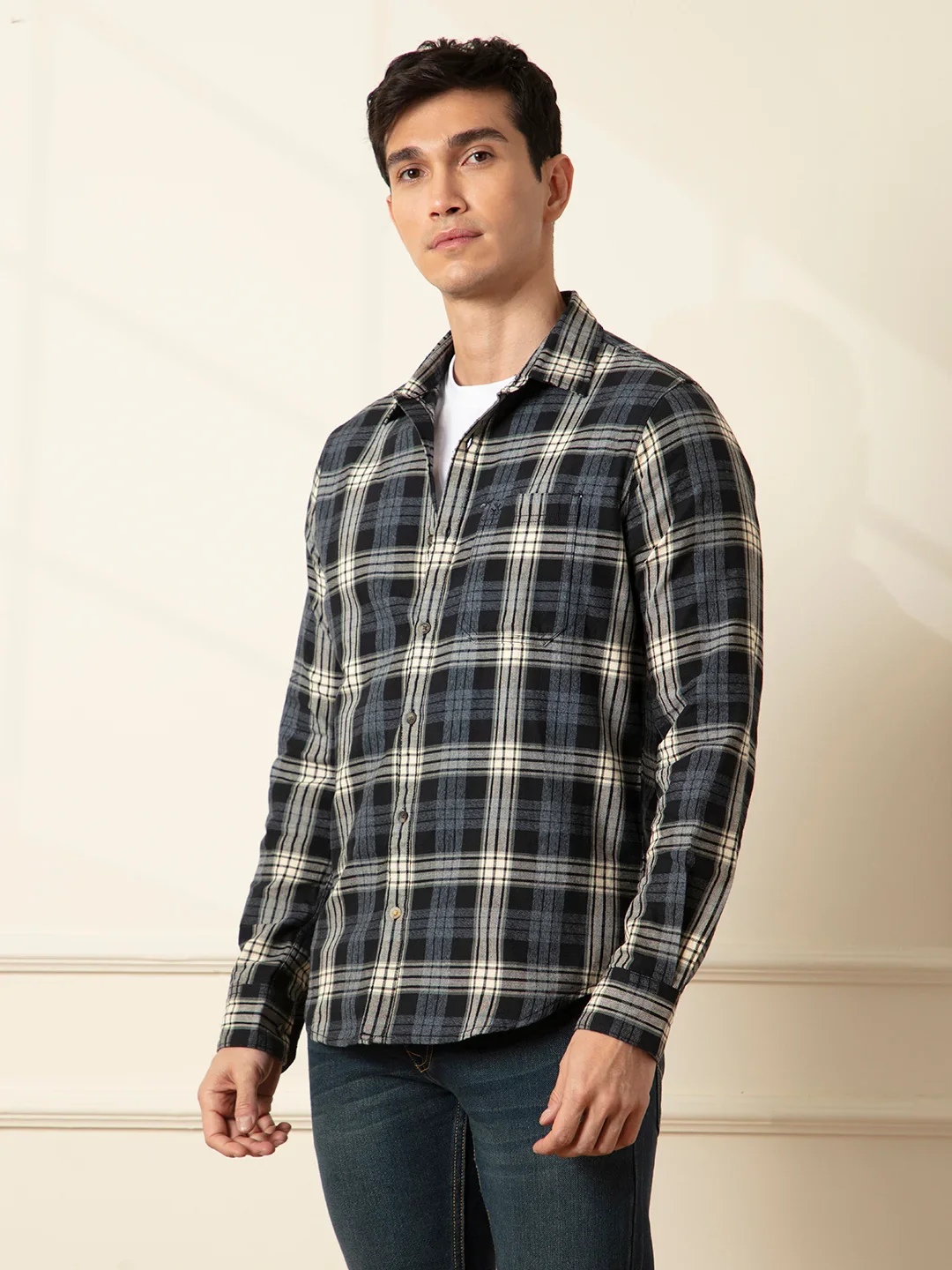 Textured Checks Slim Fit Shirt | Black - Image 4