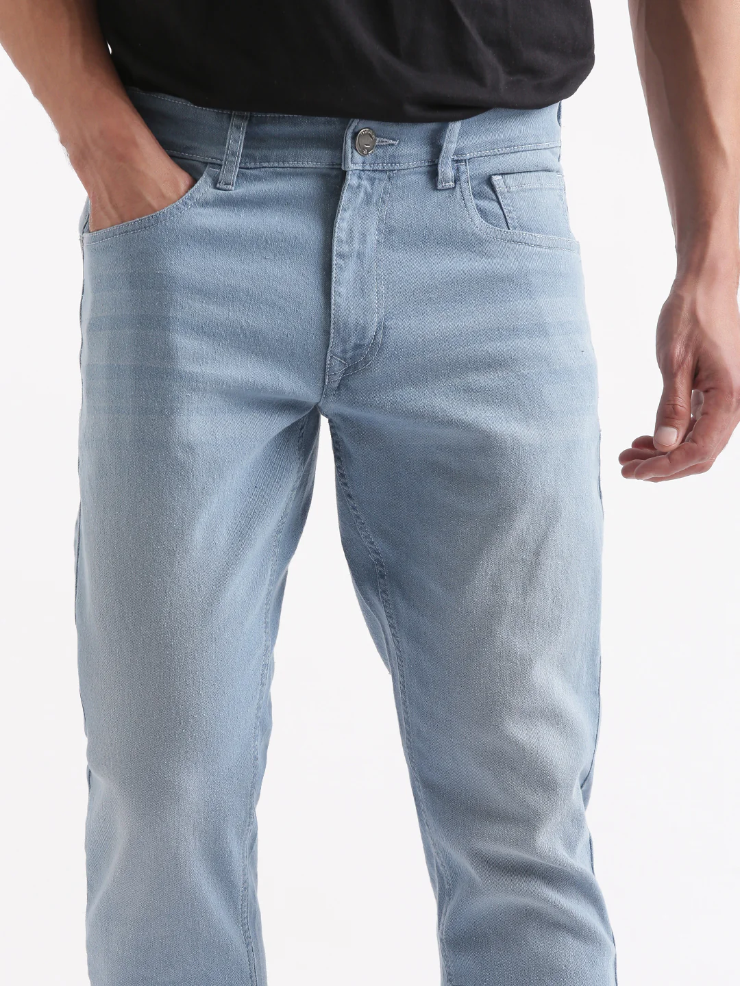 Classic Light Blue Washed Jeans - Image 5