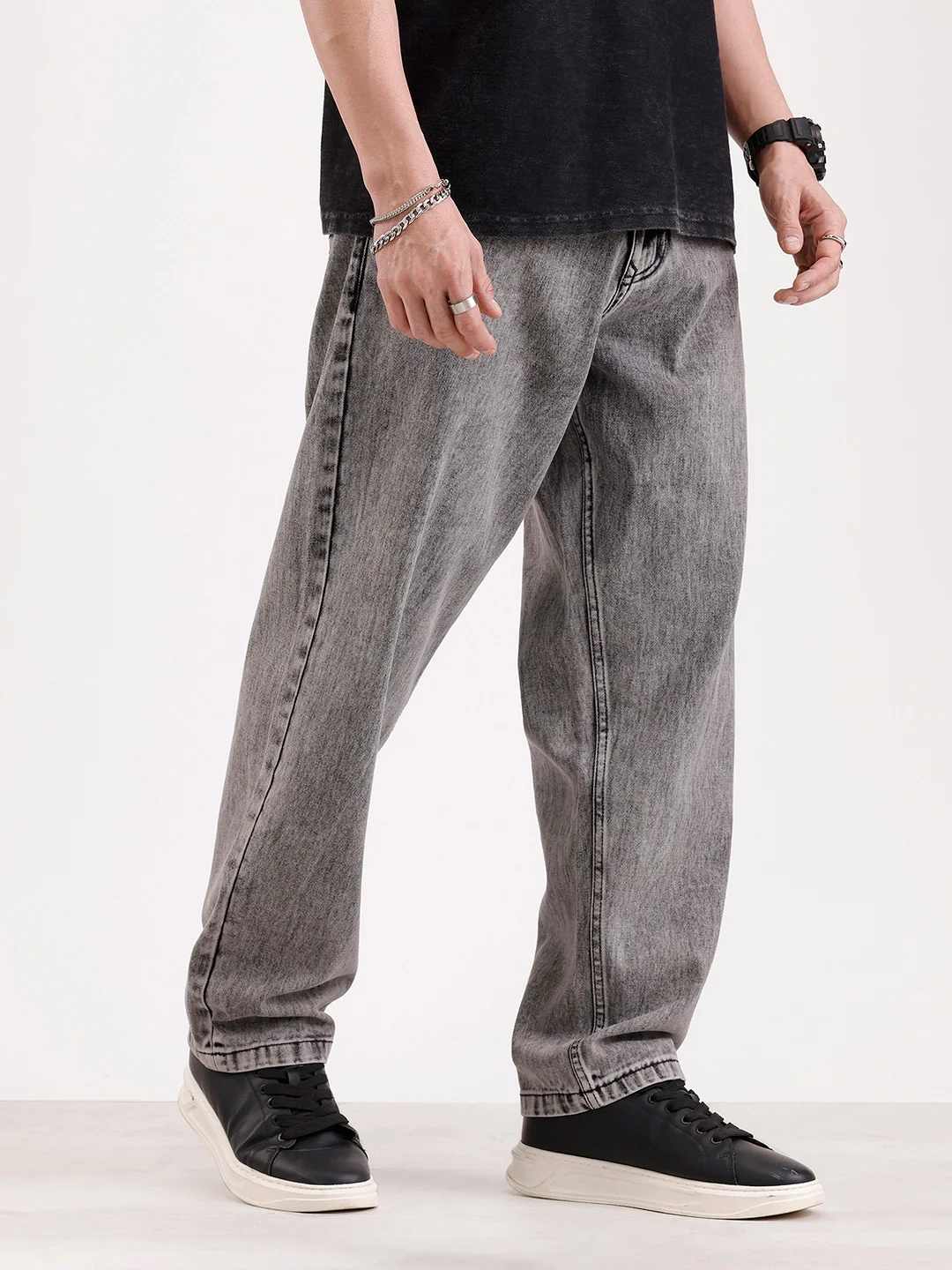 Classic Loose Fit Denim Jeans   |  Grey - Image 4