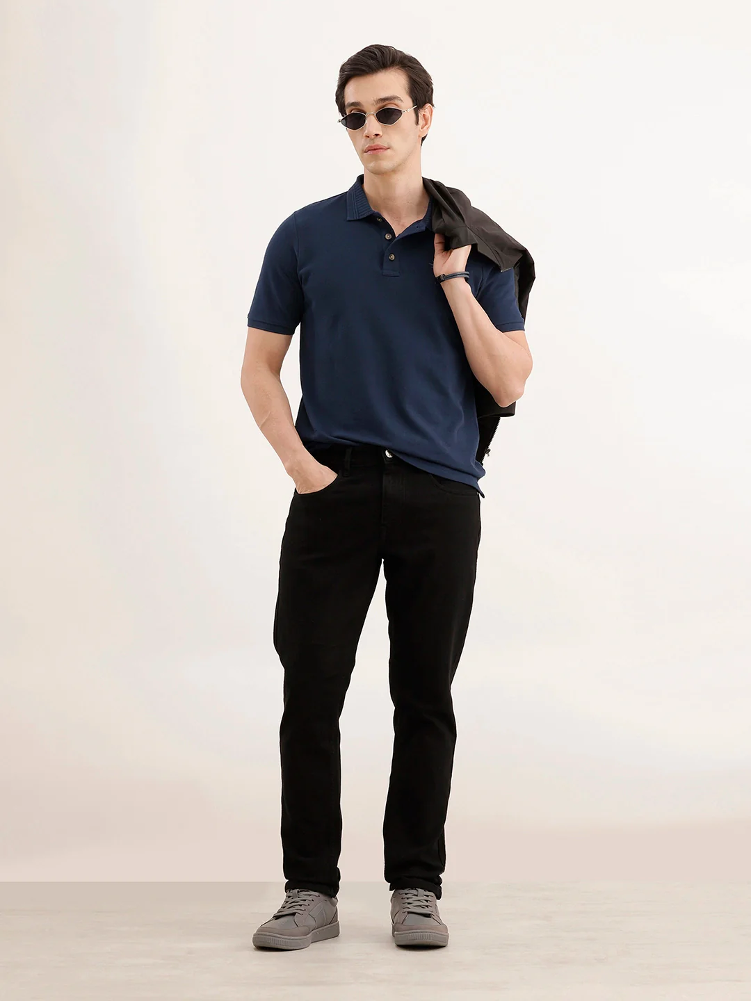 Classic Slim Fit Denim Jeans | Black - Image 2