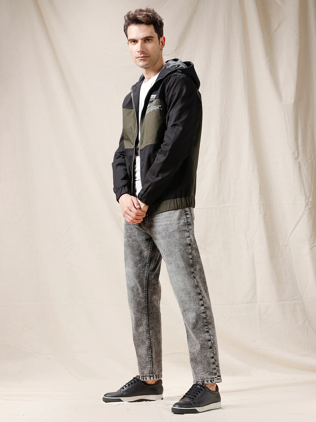 Colour Blocked Unique Jacket - Image 2
