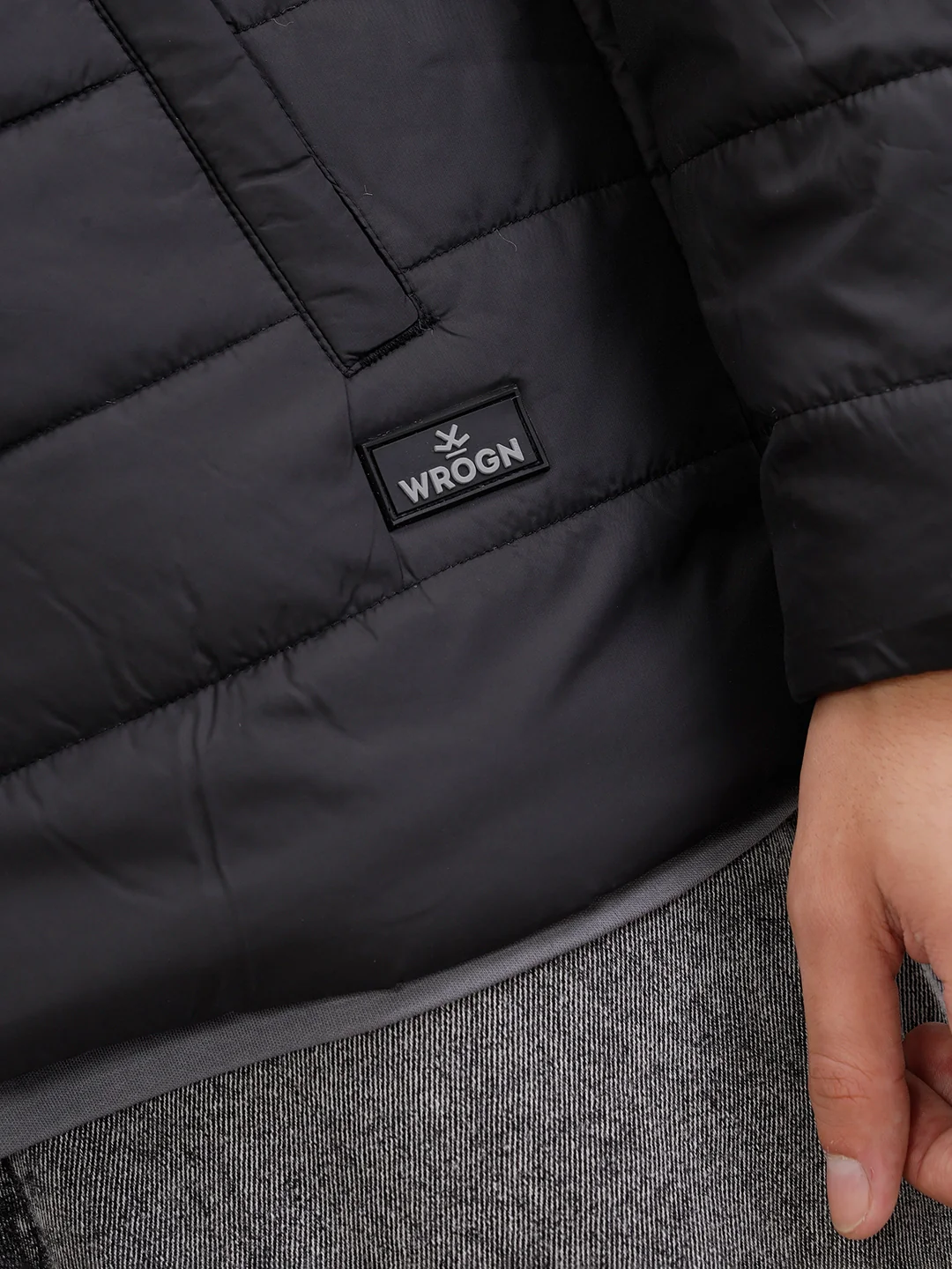 Colourblock Regular Fit Puffered Bomber Jacket  |  Black - Image 5