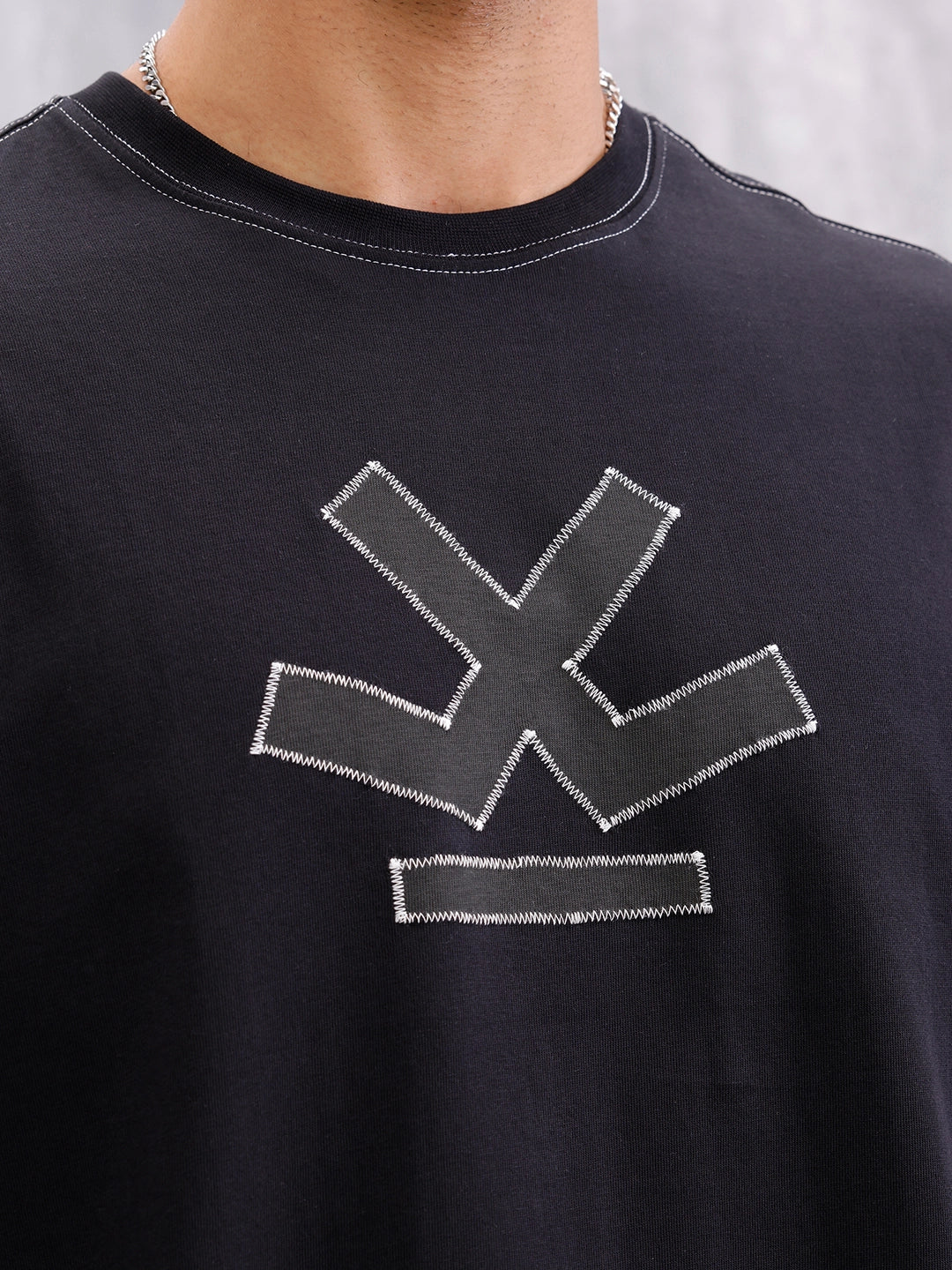 Contrast Stitch Detail Oversized Fit T-shirt With Logo Embroidery | Black - Image 5