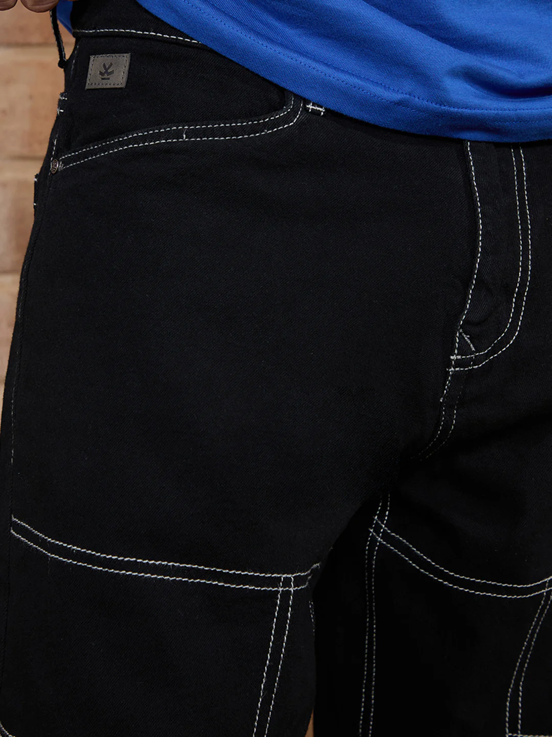 Contrast Stitch Loose Fit Jeans | Black - Image 4