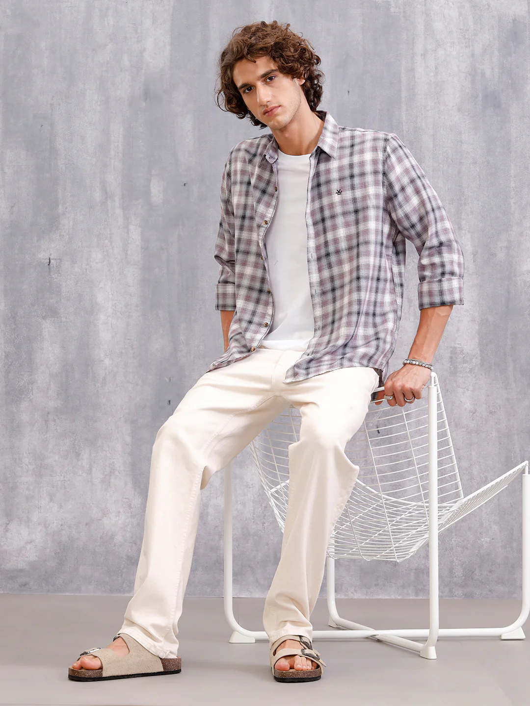 Cotton Twill Shadow Check Shirt In Slim Fit | Grey - Image 2