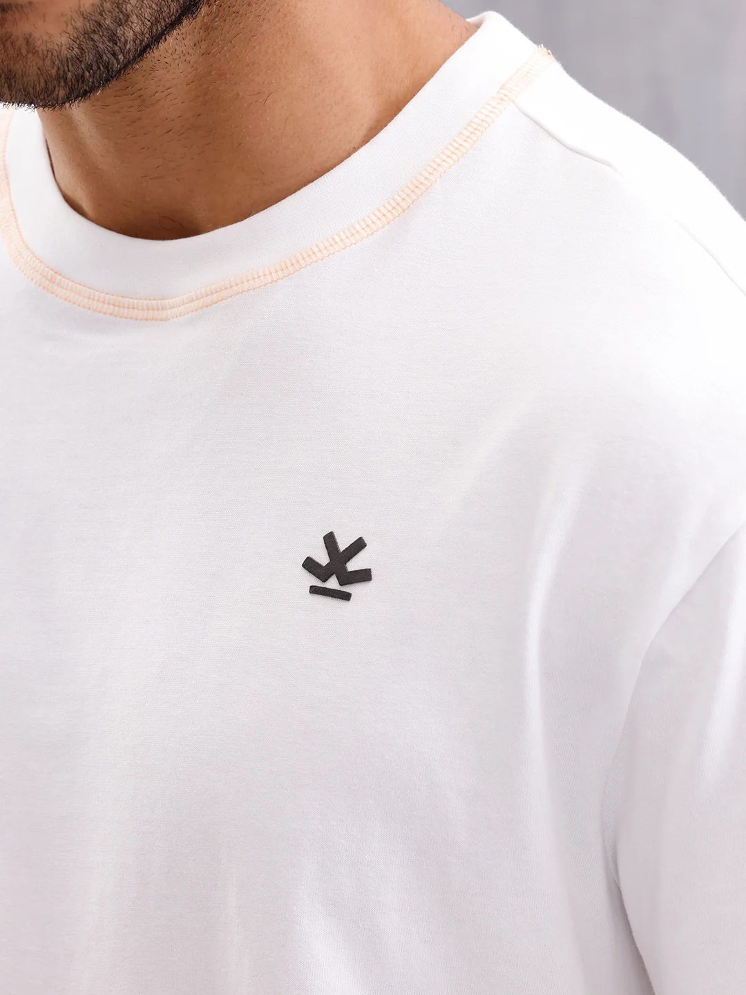 Flat Lock Stitch Detail Oversized Fit T-shirt With Hd Printed Logo | White - Image 5