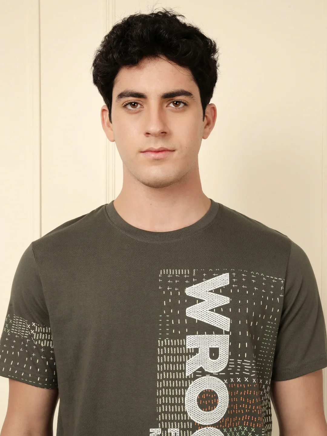 Follow the Madness Printed T-Shirt - Image 5