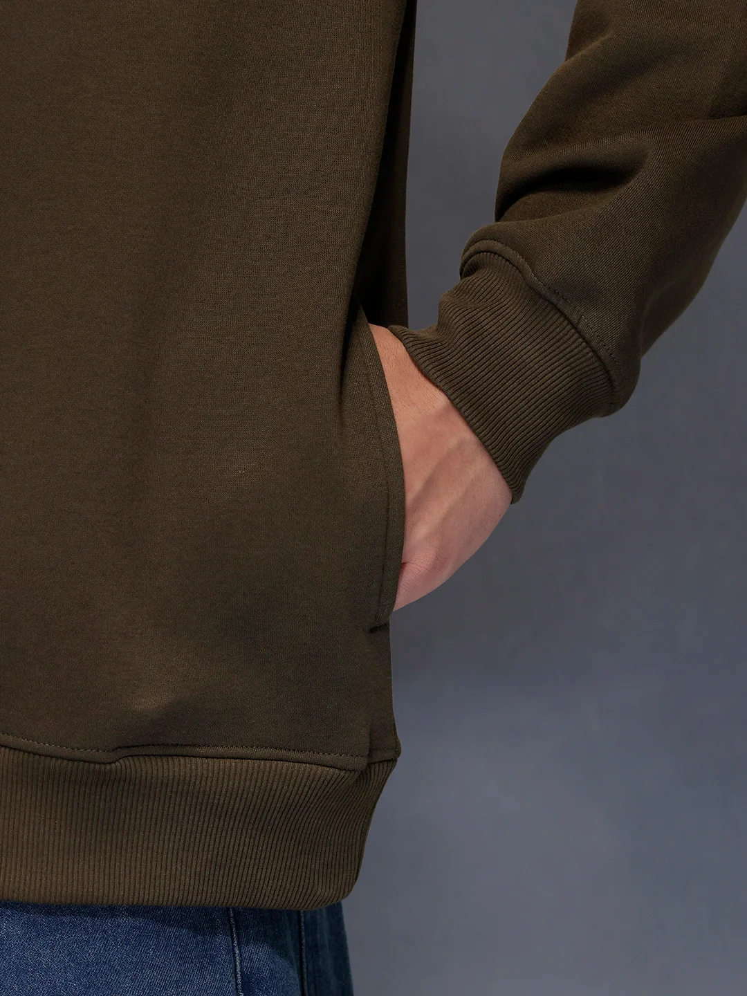 Graphic Accent Sweatshirt | Olive - Image 11