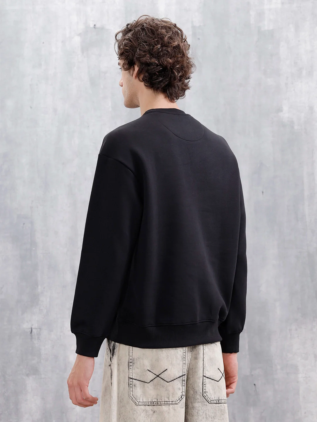 Graphic Printed Casual Sweatshirt For Men | Black - Image 3
