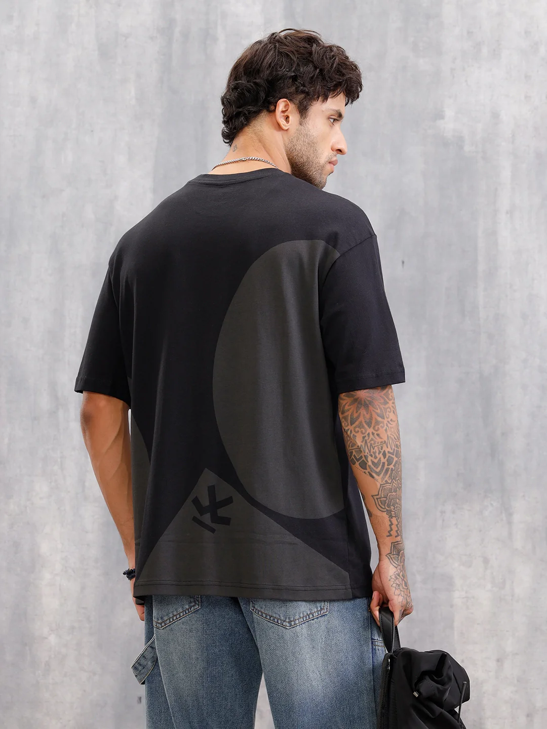 Graphic Printed Tshirt With Back Print | Black - Image 4