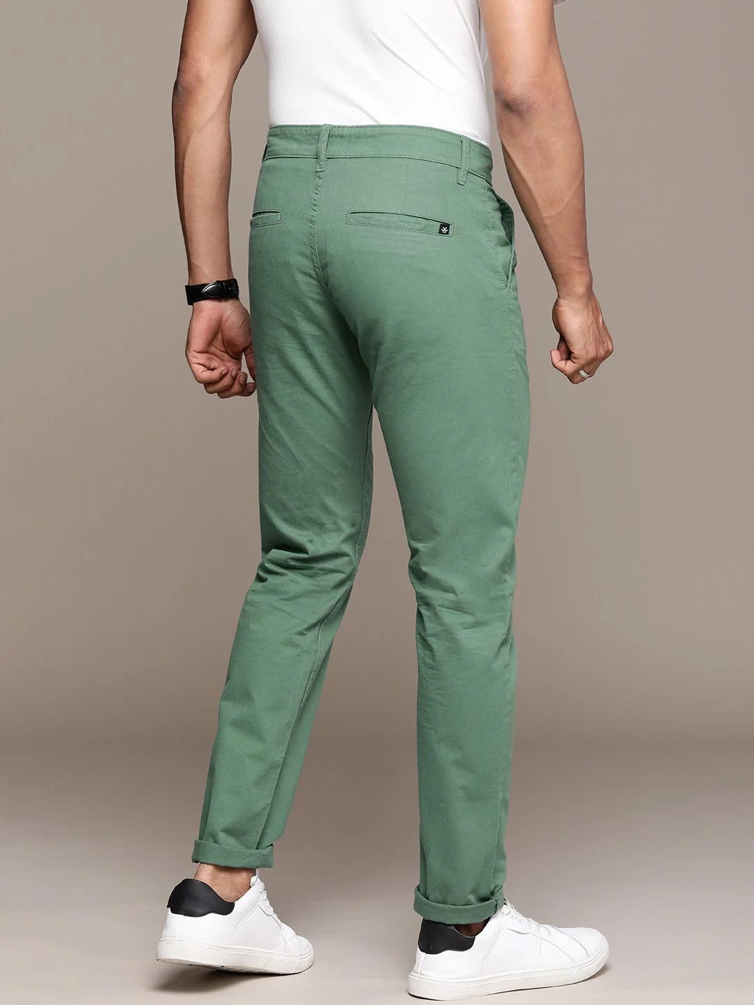 Green Solid Slim Fit Chinos Trousers - Image 3