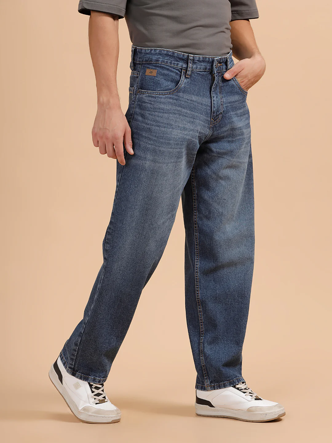 Heavy Fade Loose Fit Jeans | Blue - Image 4