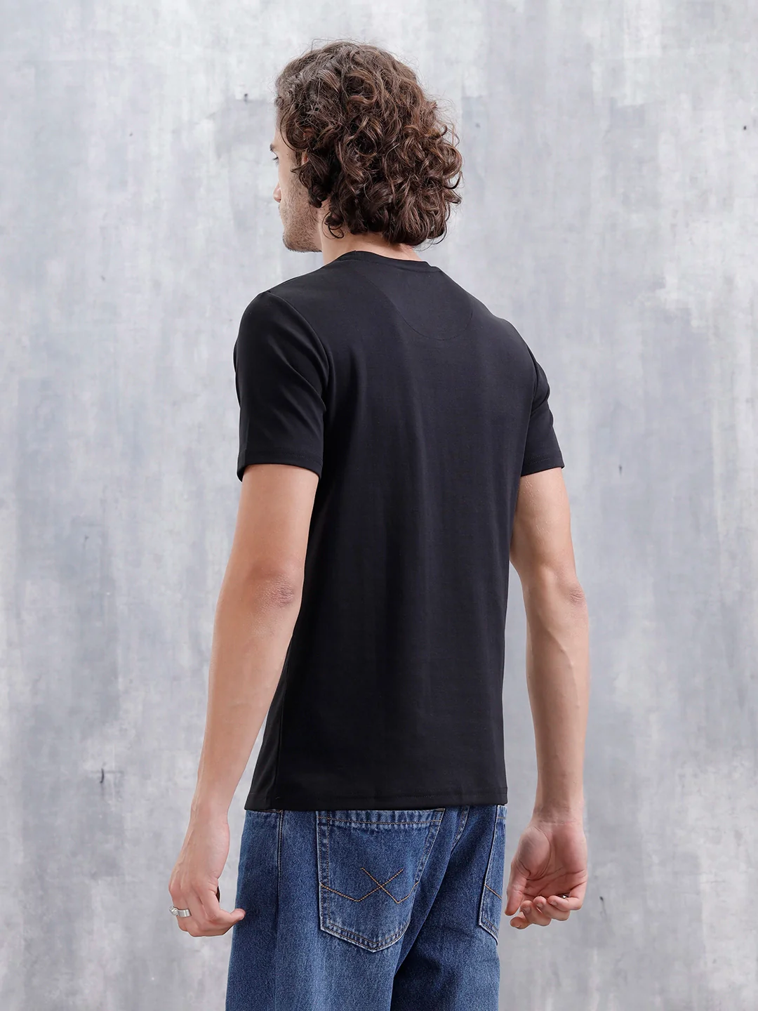 Laser Cut Lenticular Print Slim Fit Cotton T-Shirt | Black - Image 3