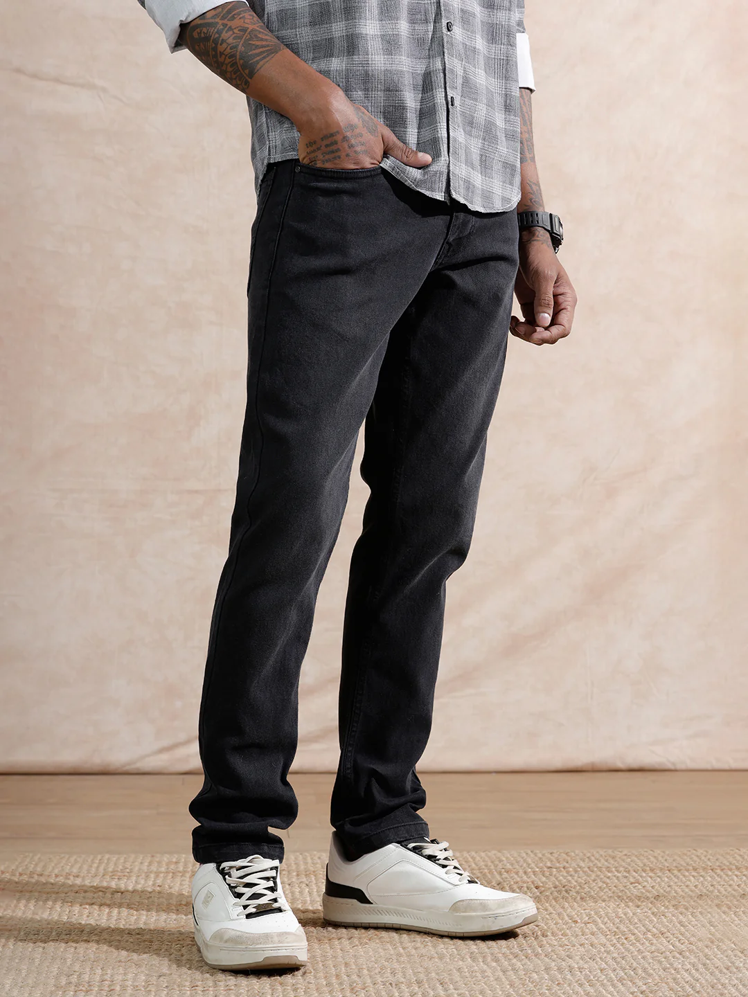 Light Fade Slim Fit Jeans | Black - Image 4