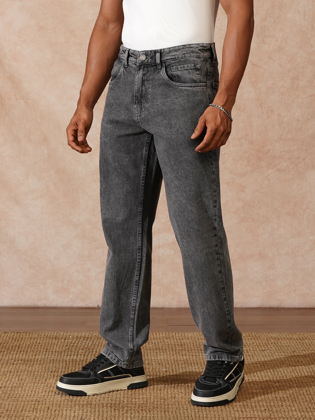 Light Fade Straight Fit Jeans | Black - Image 4