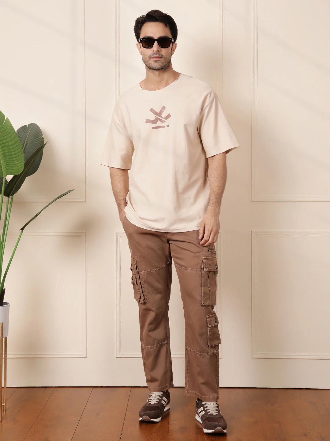 Heavy GSM Raw Edge Collar T-Shirt - Image 3