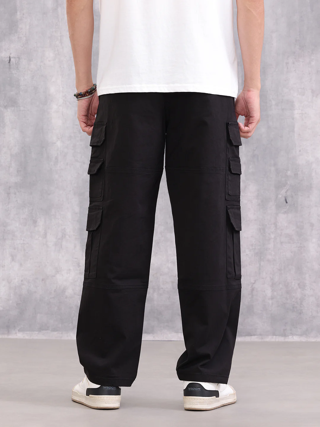 Loose Fit Cargo | Black - Image 4