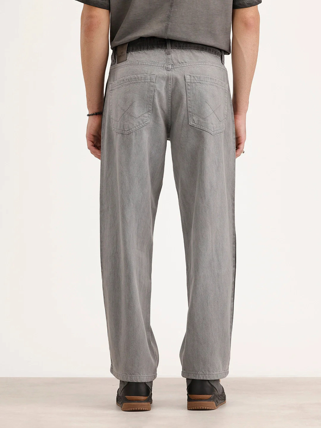 Loose Fit Cut & Sew Denim Jeans | Grey - Image 3