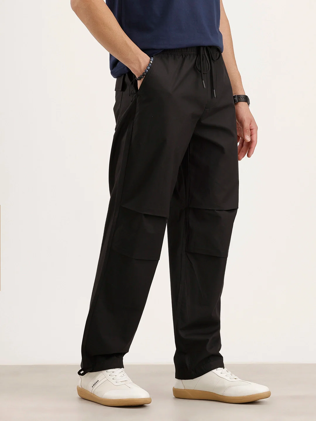 Loose Fit Parachute Trouser | Black - Image 3