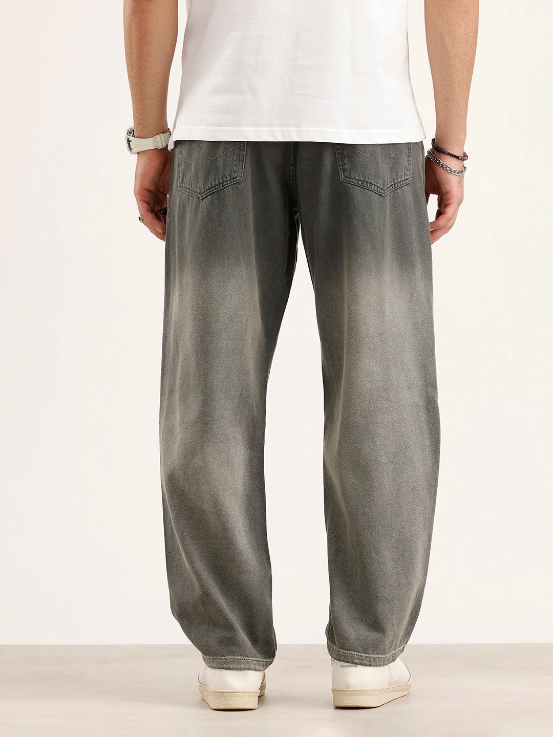 Loose Fit Pleated Denim Jeans | Grey - Image 3