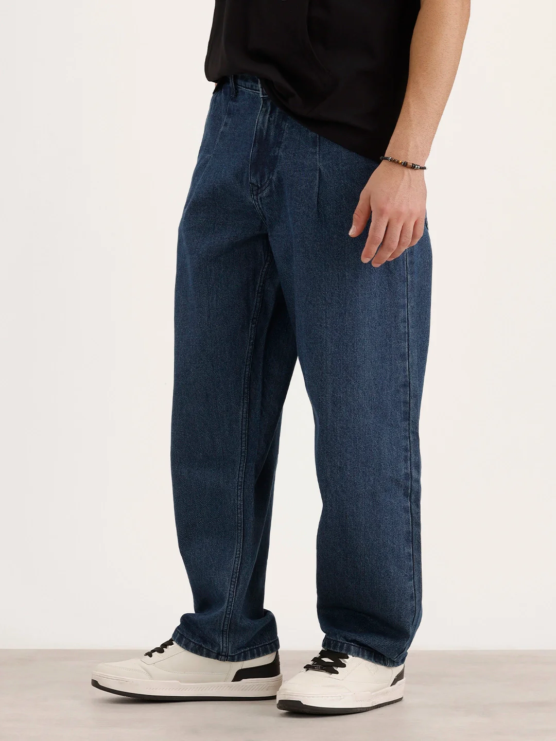 Loose Pleate Fit Denim Jeans | Blue - Image 4