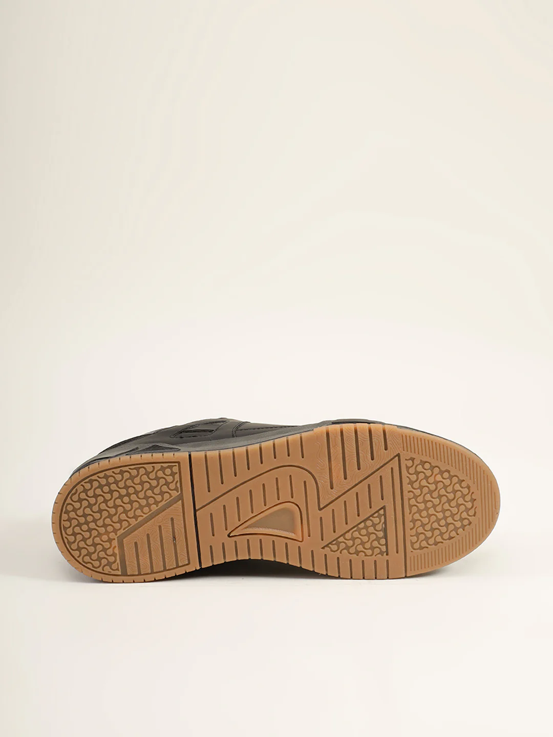 Sneakers | Martini Charpress - Image 10
