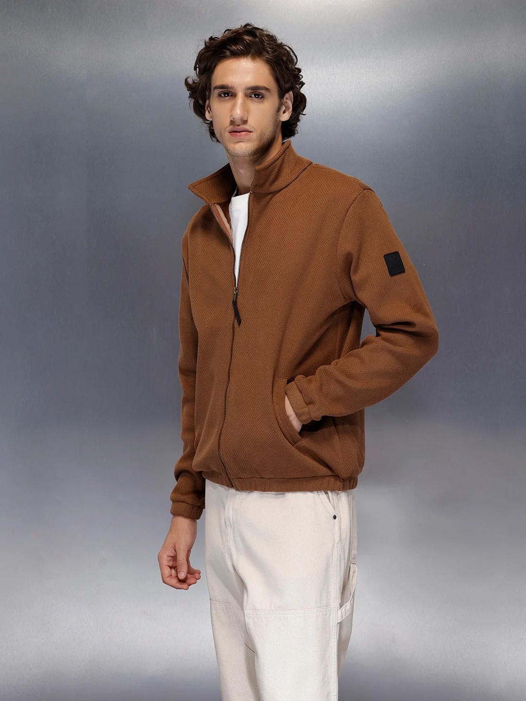 Men’s brown textured zip-up jacket | Brown - Image 4