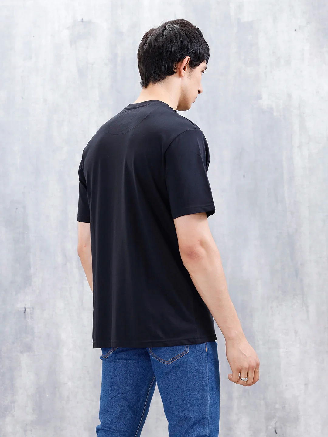 Men’S Casual Regular Fit Graphic Tshirt | Black - Image 3
