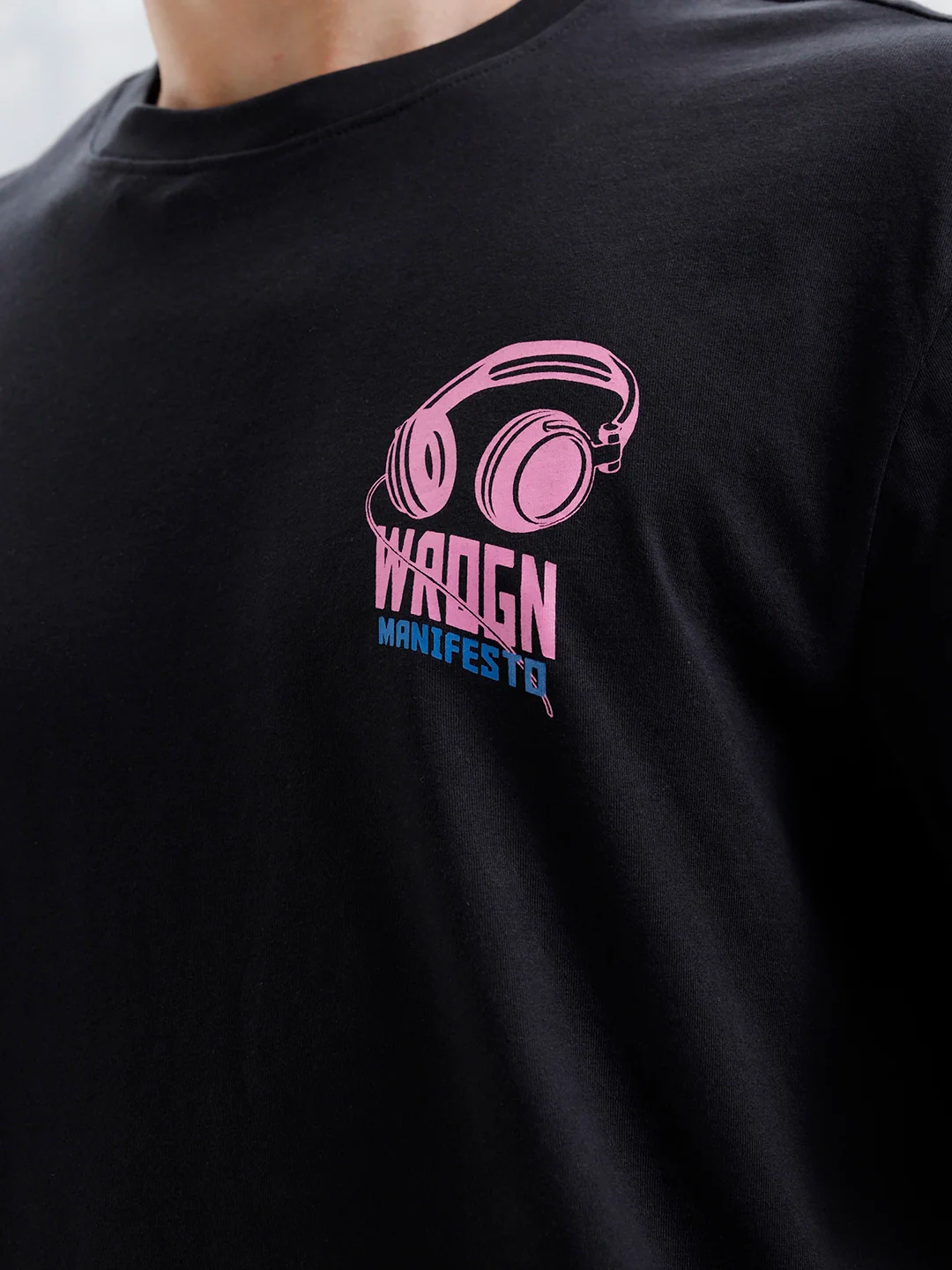 Men’s Oversized Bold Graphic Tee | Black - Image 8