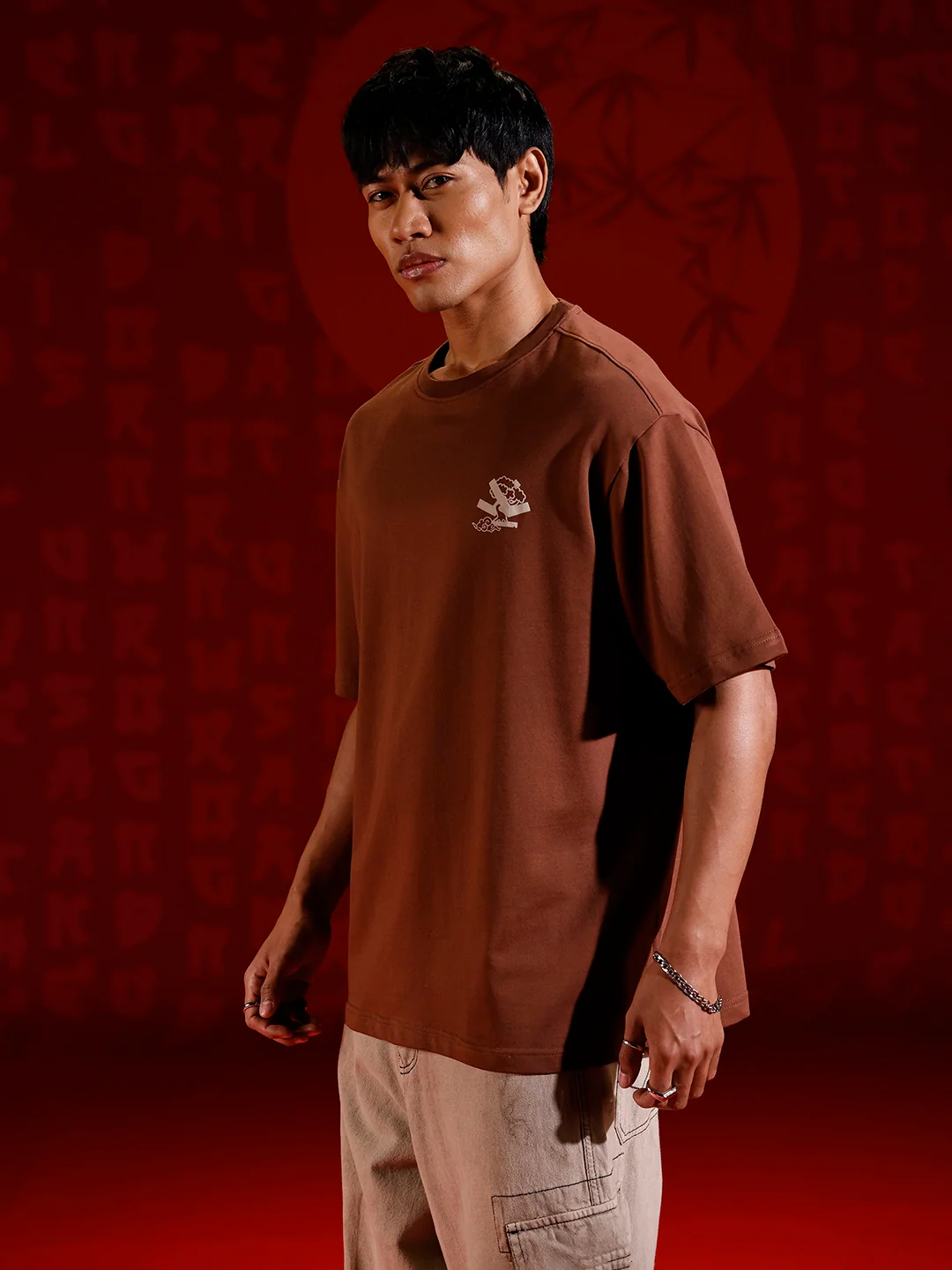 Men’s oversized chest print T-shirt | Brown - Image 5
