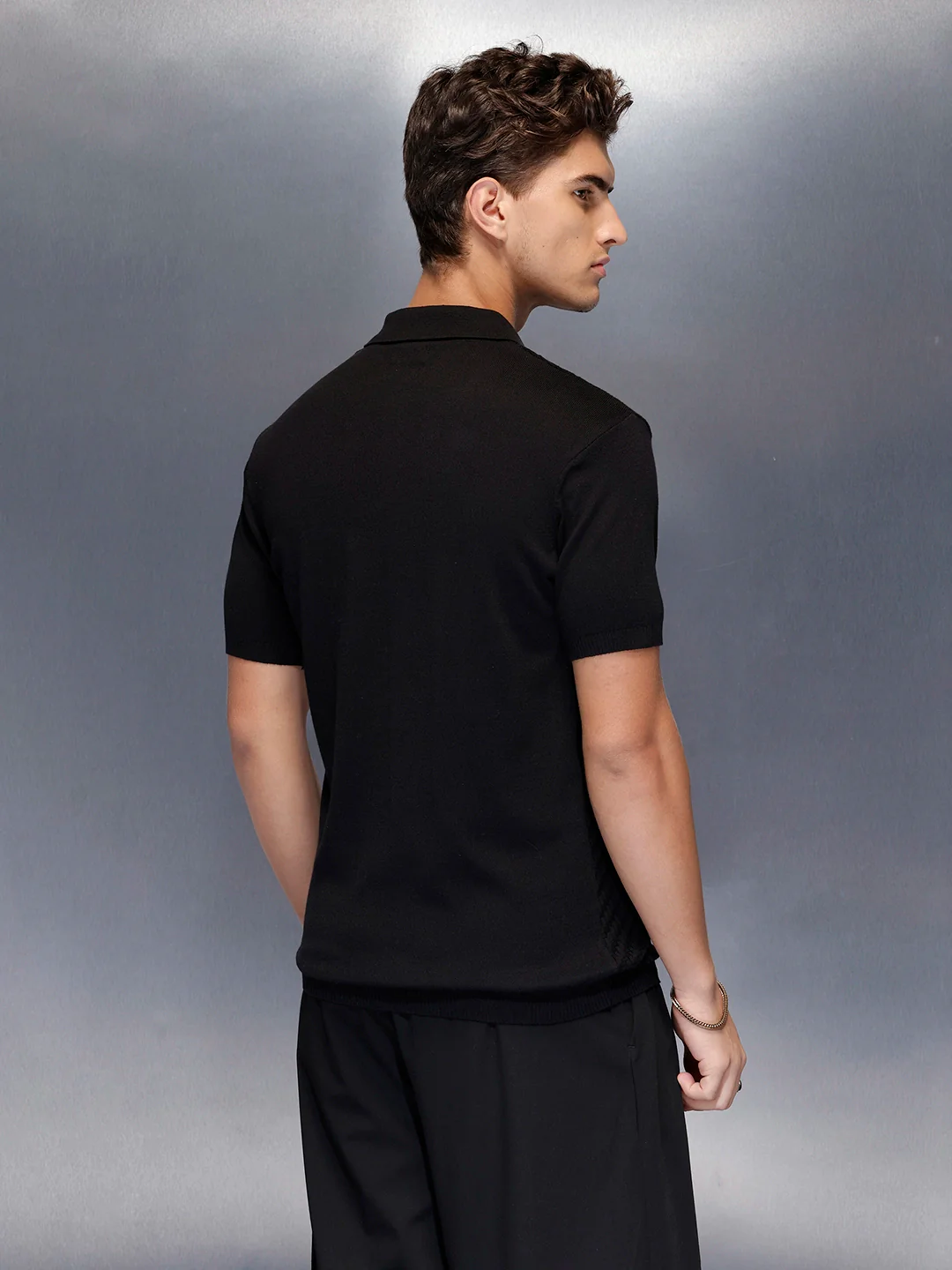 Men’s textured zip polo tshirt | Black - Image 5